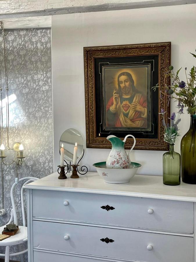 Lubenice-Rodinis Room And Apartment Bagian luar foto